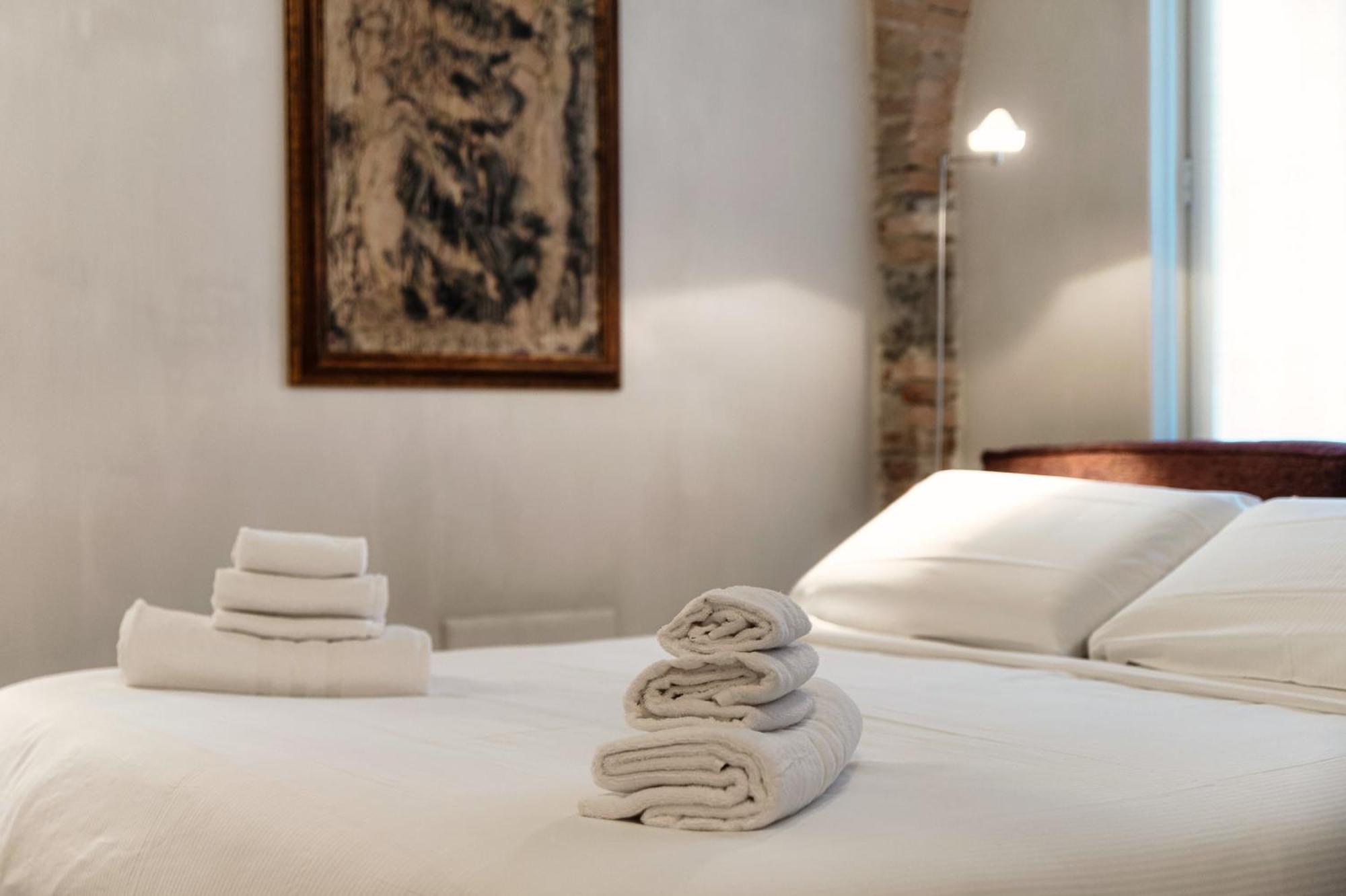 Suites Lorodellago Como - The House Of Travelers Ngoại thất bức ảnh